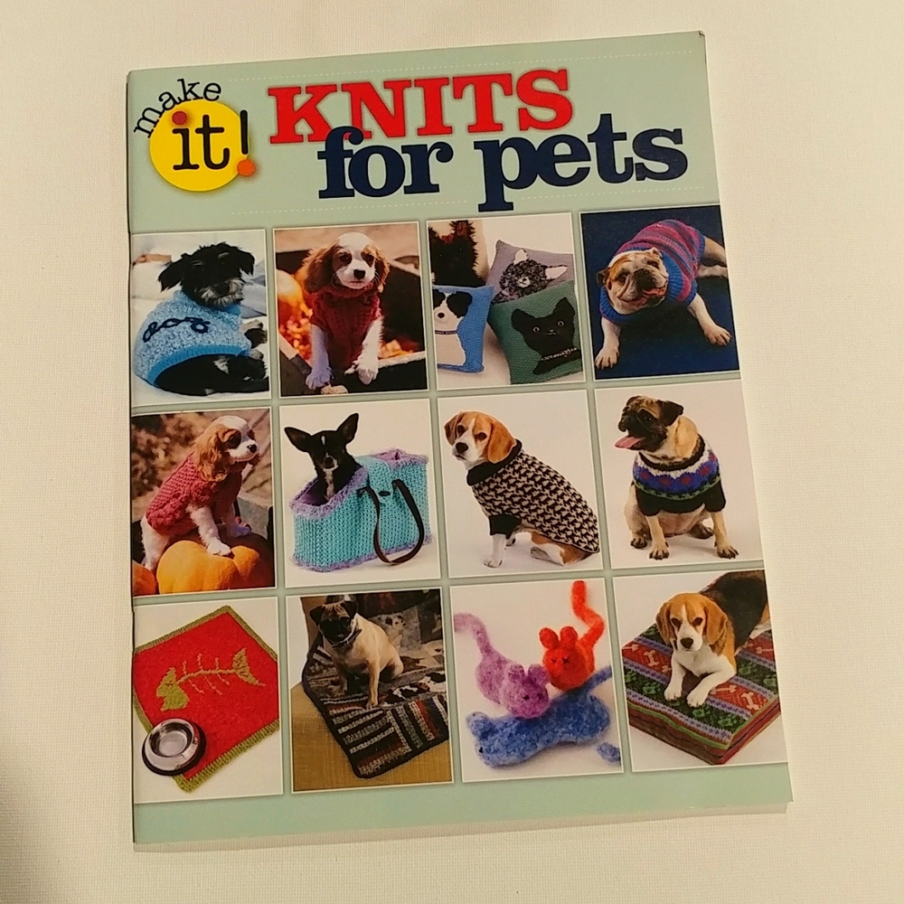 $4/15 🌻 NWT Make It! Knits for Pets - Knitting Instruction Book